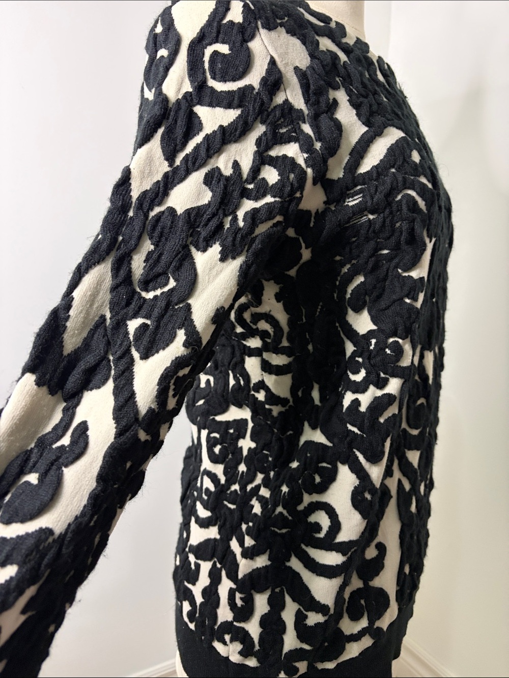 Black and White Textured Floral Sweater - Picture 8 of 10